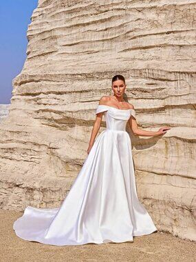 A-Line Wedding Dress (New)